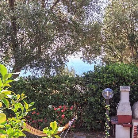 Grande Con Giardino Varazze