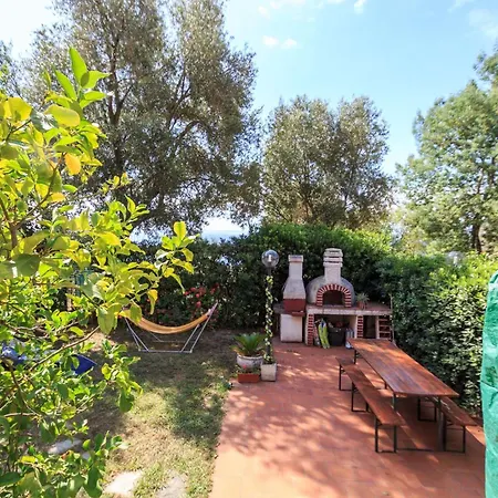 Grande Con Giardino Varazze